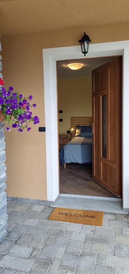 Bed and Breakfast Lo Noyer Et Les Roses Сен-Никола Экстерьер фото